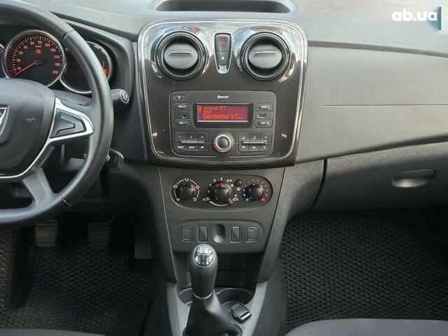 Дачія Sandero, об'ємом двигуна 1 л та пробігом 77 тис. км за 7200 $, фото 28 на Automoto.ua