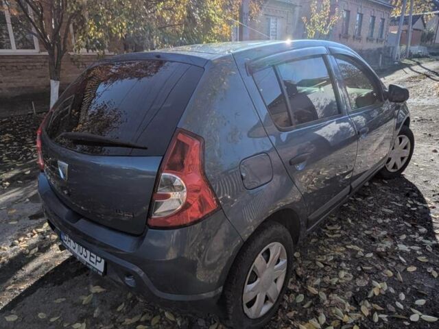 Сірий Дачія Sandero, об'ємом двигуна 1.4 л та пробігом 200 тис. км за 5000 $, фото 4 на Automoto.ua