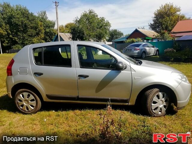 Серый Дачия Сандеро, объемом двигателя 1.4 л и пробегом 170 тыс. км за 4100 $, фото 5 на Automoto.ua