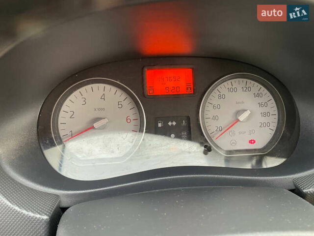 Серый Дачия Сандеро, объемом двигателя 1.4 л и пробегом 147 тыс. км за 4500 $, фото 14 на Automoto.ua
