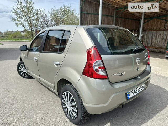 Сірий Дачія Sandero, об'ємом двигуна 1.39 л та пробігом 224 тис. км за 5200 $, фото 11 на Automoto.ua