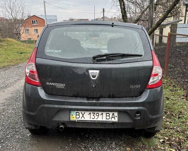 Сірий Дачія Sandero, об'ємом двигуна 1.4 л та пробігом 99 тис. км за 3500 $, фото 4 на Automoto.ua