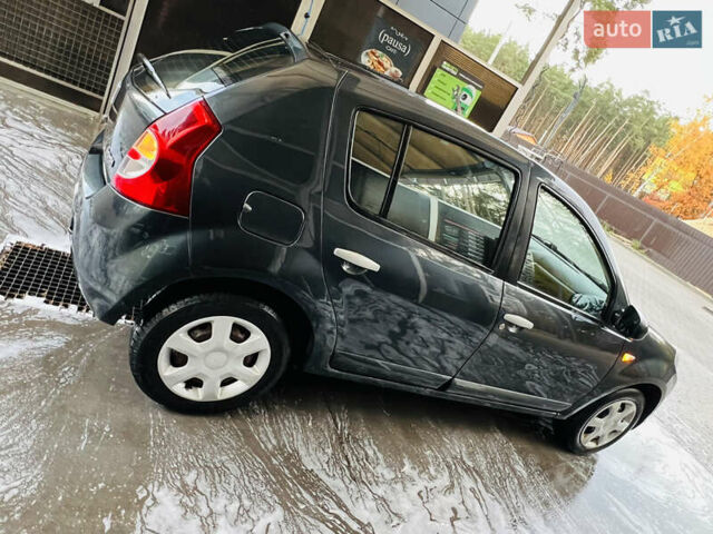 Дачія Sandero 2008 у Буче на Automoto.ua Сірий Дачія Sandero, об'ємом двигуна 1.6 л та пробігом 167 тис. км за 5499 $, фото 11 на Automoto.ua