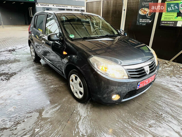Дачія Sandero 2008 у Буче на Automoto.ua Сірий Дачія Sandero, об'ємом двигуна 1.6 л та пробігом 167 тис. км за 5499 $, фото 1 на Automoto.ua