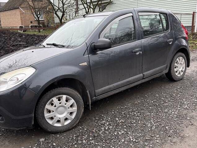 Сірий Дачія Sandero, об'ємом двигуна 1.4 л та пробігом 99 тис. км за 3500 $, фото 2 на Automoto.ua