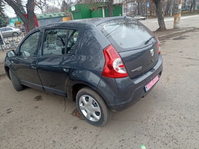 Серый Дачия Сандеро, объемом двигателя 1.4 л и пробегом 188 тыс. км за 5200 $, фото 3 на Automoto.ua