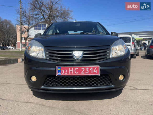 Серый Дачия Сандеро, объемом двигателя 1.4 л и пробегом 59 тыс. км за 5400 $, фото 3 на Automoto.ua