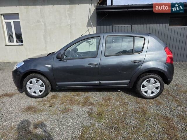 Сірий Дачія Sandero, об'ємом двигуна 1.4 л та пробігом 200 тис. км за 4750 $, фото 9 на Automoto.ua