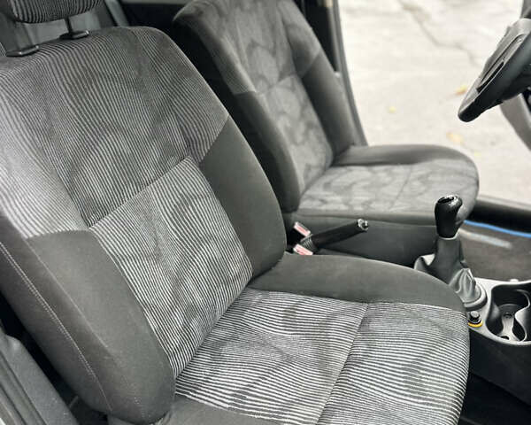 Дачия Сандеро 2008 в Виннице на Automoto.ua Серый Дачия Сандеро, объемом двигателя 1.6 л и пробегом 217 тыс. км за 5300 $, фото 31 на Automoto.ua