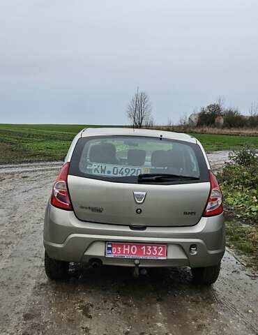 Сірий Дачія Sandero, об'ємом двигуна 1.39 л та пробігом 205 тис. км за 4300 $, фото 8 на Automoto.ua