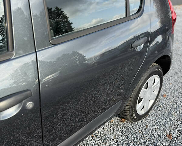 Серый Дачия Сандеро, объемом двигателя 1.4 л и пробегом 204 тыс. км за 4999 $, фото 52 на Automoto.ua