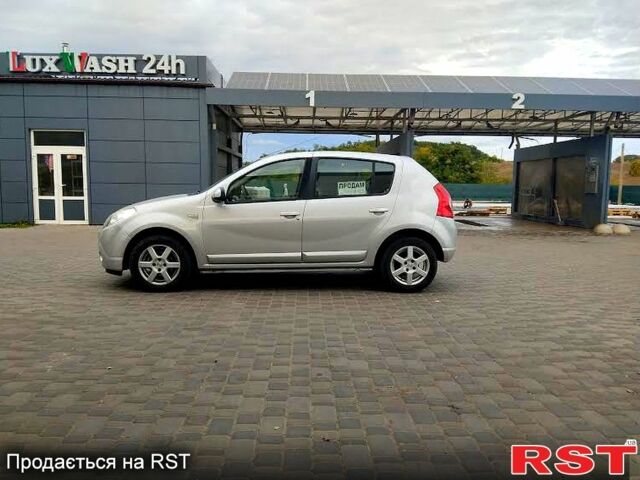 Сірий Дачія Sandero, об'ємом двигуна 1.4 л та пробігом 183 тис. км за 5300 $, фото 3 на Automoto.ua