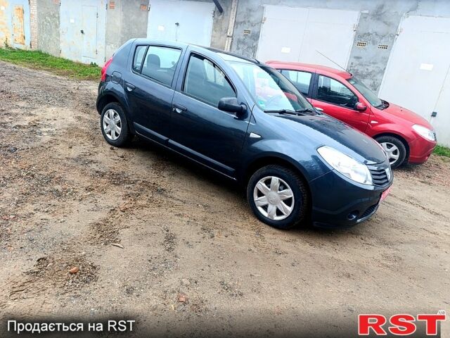 Серый Дачия Сандеро, объемом двигателя 1.4 л и пробегом 154 тыс. км за 4750 $, фото 1 на Automoto.ua