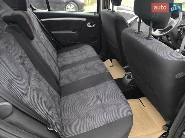 Серый Дачия Сандеро, объемом двигателя 1.6 л и пробегом 197 тыс. км за 5600 $, фото 11 на Automoto.ua