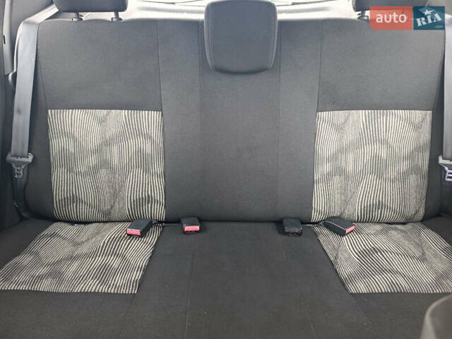 Серый Дачия Сандеро, объемом двигателя 1.2 л и пробегом 148 тыс. км за 4850 $, фото 13 на Automoto.ua