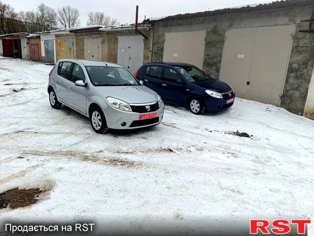 Серый Дачия Сандеро, объемом двигателя 1.6 л и пробегом 165 тыс. км за 5100 $, фото 1 на Automoto.ua