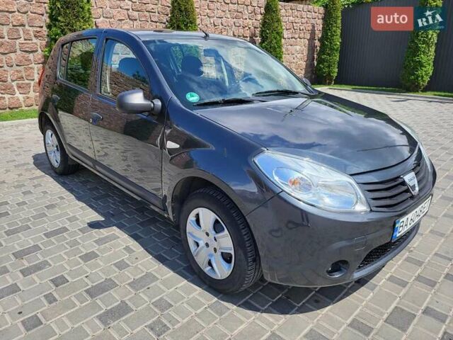 Серый Дачия Сандеро, объемом двигателя 1.2 л и пробегом 81 тыс. км за 5000 $, фото 16 на Automoto.ua