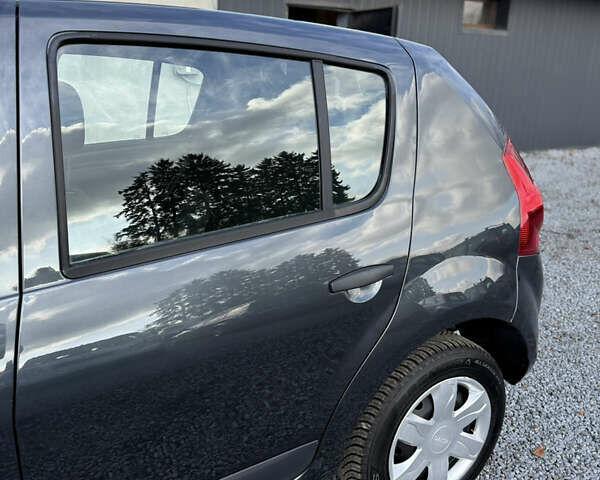 Серый Дачия Сандеро, объемом двигателя 1.4 л и пробегом 204 тыс. км за 4999 $, фото 20 на Automoto.ua