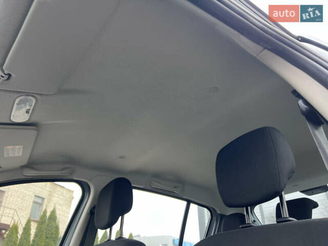 Серый Дачия Сандеро, объемом двигателя 1.2 л и пробегом 159 тыс. км за 4990 $, фото 18 на Automoto.ua