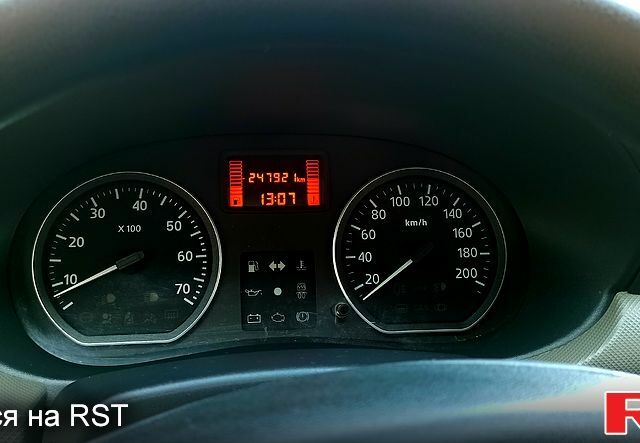 Серый Дачия Сандеро, объемом двигателя 1.1 л и пробегом 248 тыс. км за 4100 $, фото 3 на Automoto.ua