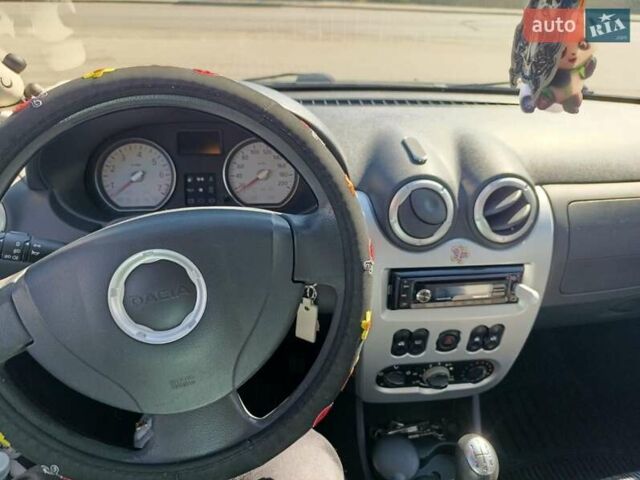 Серый Дачия Сандеро, объемом двигателя 1.6 л и пробегом 133 тыс. км за 5700 $, фото 16 на Automoto.ua