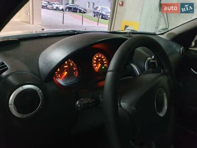 Серый Дачия Сандеро, объемом двигателя 1.4 л и пробегом 232 тыс. км за 4800 $, фото 33 на Automoto.ua