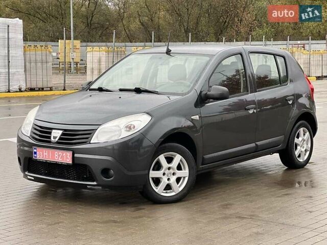 Серый Дачия Сандеро, объемом двигателя 1.4 л и пробегом 140 тыс. км за 5500 $, фото 28 на Automoto.ua