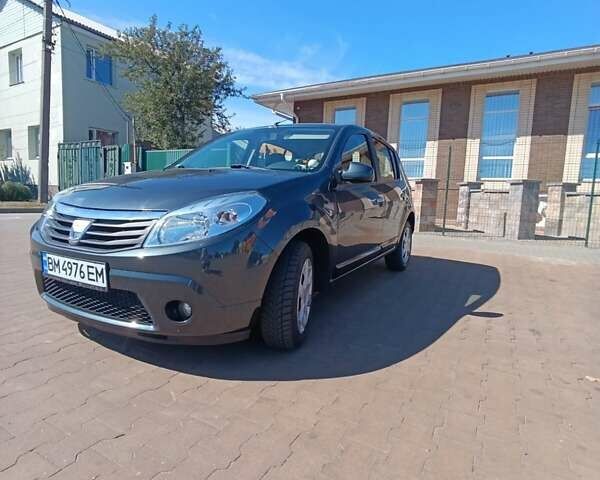 Серый Дачия Сандеро, объемом двигателя 1.6 л и пробегом 133 тыс. км за 5700 $, фото 5 на Automoto.ua