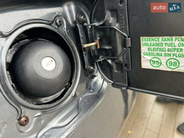 Серый Дачия Сандеро, объемом двигателя 1.4 л и пробегом 140 тыс. км за 5500 $, фото 5 на Automoto.ua