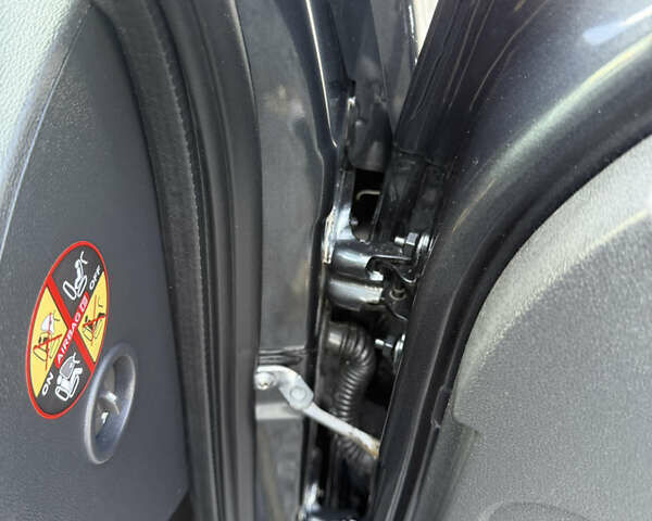 Серый Дачия Сандеро, объемом двигателя 1.4 л и пробегом 204 тыс. км за 4999 $, фото 139 на Automoto.ua