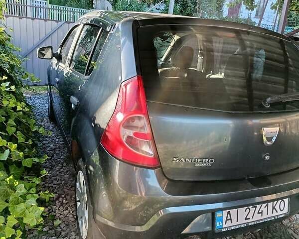 Серый Дачия Сандеро, объемом двигателя 1.15 л и пробегом 320 тыс. км за 3500 $, фото 2 на Automoto.ua