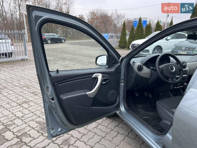 Серый Дачия Сандеро, объемом двигателя 1.2 л и пробегом 159 тыс. км за 4990 $, фото 9 на Automoto.ua