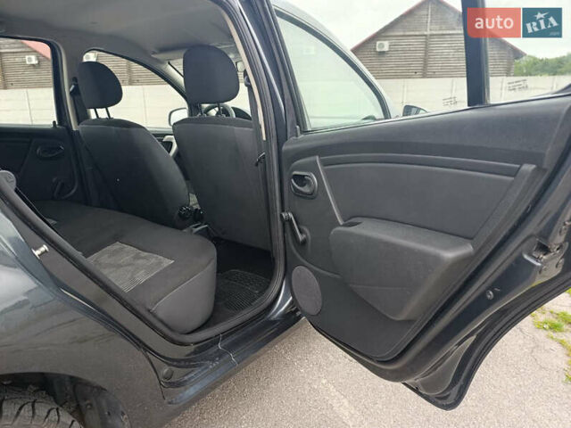 Серый Дачия Сандеро, объемом двигателя 1.2 л и пробегом 148 тыс. км за 4850 $, фото 17 на Automoto.ua