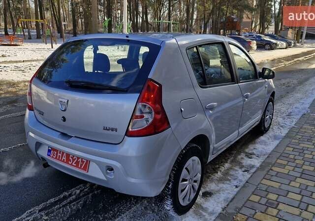 Сірий Дачія Sandero, об'ємом двигуна 1.4 л та пробігом 167 тис. км за 5499 $, фото 19 на Automoto.ua