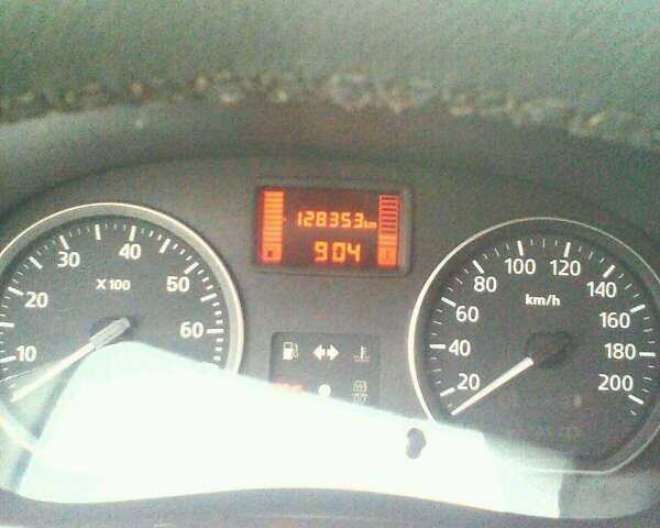 Сірий Дачія Sandero, об'ємом двигуна 1.1 л та пробігом 128 тис. км за 4900 $, фото 6 на Automoto.ua