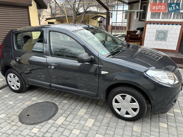 Сірий Дачія Sandero, об'ємом двигуна 1.2 л та пробігом 156 тис. км за 4800 $, фото 12 на Automoto.ua