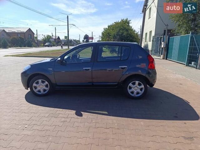 Серый Дачия Сандеро, объемом двигателя 1.6 л и пробегом 133 тыс. км за 5700 $, фото 8 на Automoto.ua