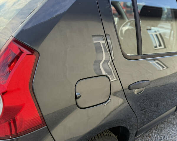 Серый Дачия Сандеро, объемом двигателя 1.4 л и пробегом 204 тыс. км за 4999 $, фото 58 на Automoto.ua