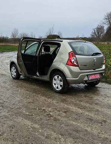 Сірий Дачія Sandero, об'ємом двигуна 1.39 л та пробігом 205 тис. км за 4300 $, фото 7 на Automoto.ua