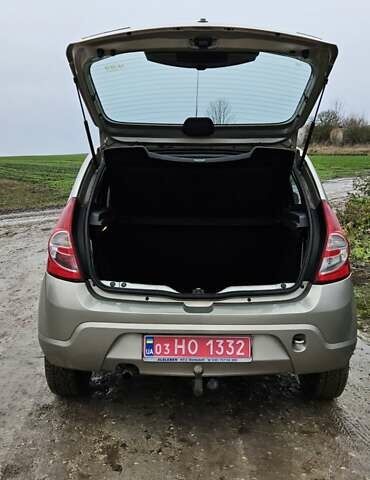 Сірий Дачія Sandero, об'ємом двигуна 1.39 л та пробігом 205 тис. км за 4300 $, фото 9 на Automoto.ua