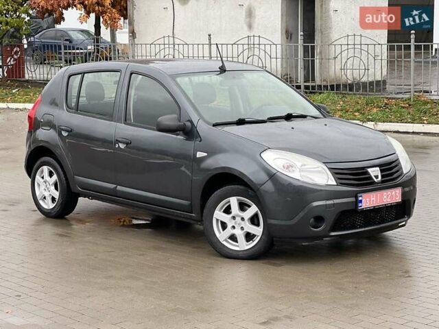 Серый Дачия Сандеро, объемом двигателя 1.4 л и пробегом 140 тыс. км за 5500 $, фото 19 на Automoto.ua