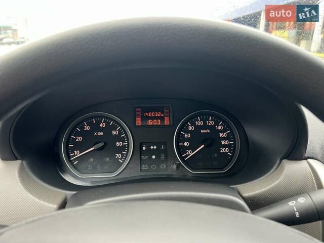 Серый Дачия Сандеро, объемом двигателя 1.4 л и пробегом 140 тыс. км за 5500 $, фото 9 на Automoto.ua