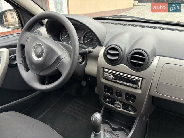 Сірий Дачія Sandero, об'ємом двигуна 1.2 л та пробігом 156 тис. км за 4800 $, фото 19 на Automoto.ua