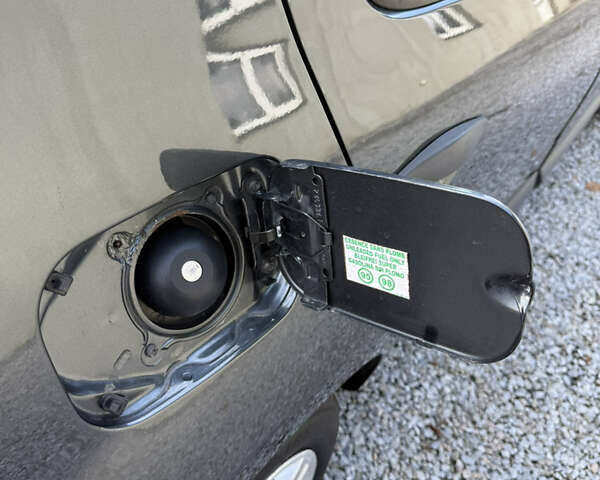 Серый Дачия Сандеро, объемом двигателя 1.4 л и пробегом 204 тыс. км за 4999 $, фото 133 на Automoto.ua