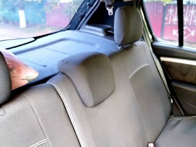 Серый Дачия Сандеро, объемом двигателя 1.6 л и пробегом 120 тыс. км за 4500 $, фото 8 на Automoto.ua