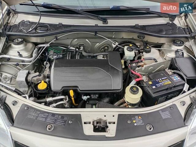 Серый Дачия Сандеро, объемом двигателя 1.15 л и пробегом 183 тыс. км за 5100 $, фото 15 на Automoto.ua