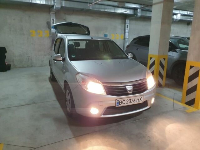 Серый Дачия Сандеро, объемом двигателя 1.4 л и пробегом 232 тыс. км за 4800 $, фото 20 на Automoto.ua