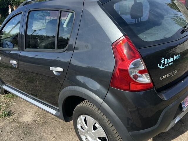 Сірий Дачія Sandero, об'ємом двигуна 1.6 л та пробігом 131 тис. км за 6400 $, фото 5 на Automoto.ua