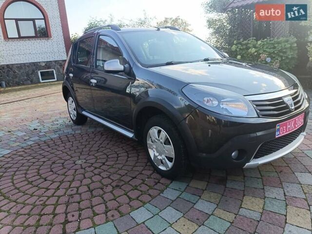 Сірий Дачія Sandero, об'ємом двигуна 1.6 л та пробігом 110 тис. км за 6990 $, фото 64 на Automoto.ua