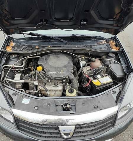Сірий Дачія Sandero, об'ємом двигуна 1.6 л та пробігом 300 тис. км за 5500 $, фото 22 на Automoto.ua